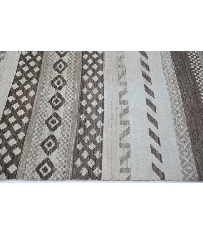 Abstract Roman Cannon Rug 323 x 250 cm