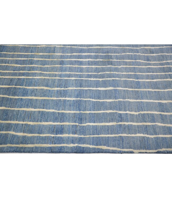Streifen in Ultramarin Teppich 304 x 343 cm
