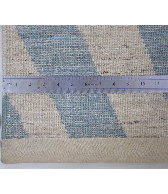 Bold Diamond Rug 367 x 243 cm