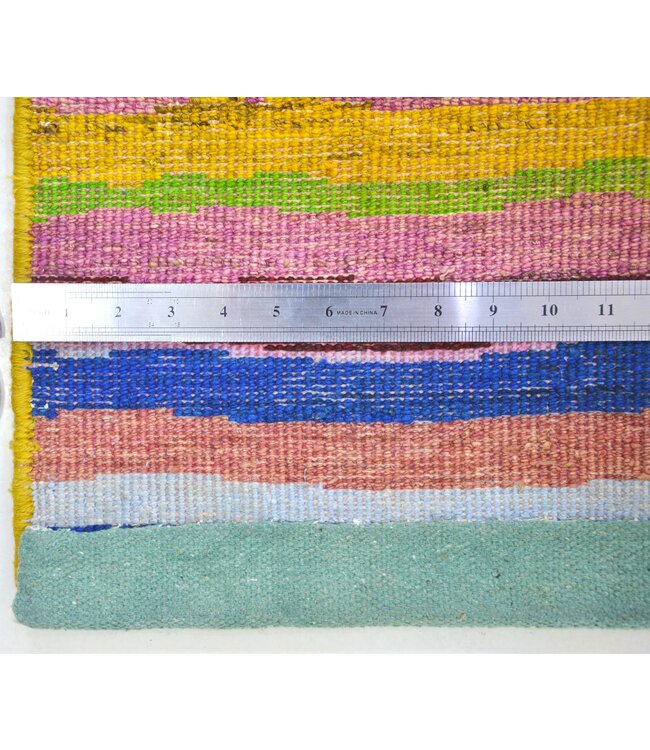 Regenboog vloerkleed met krijtstreep 310 x 242 cm