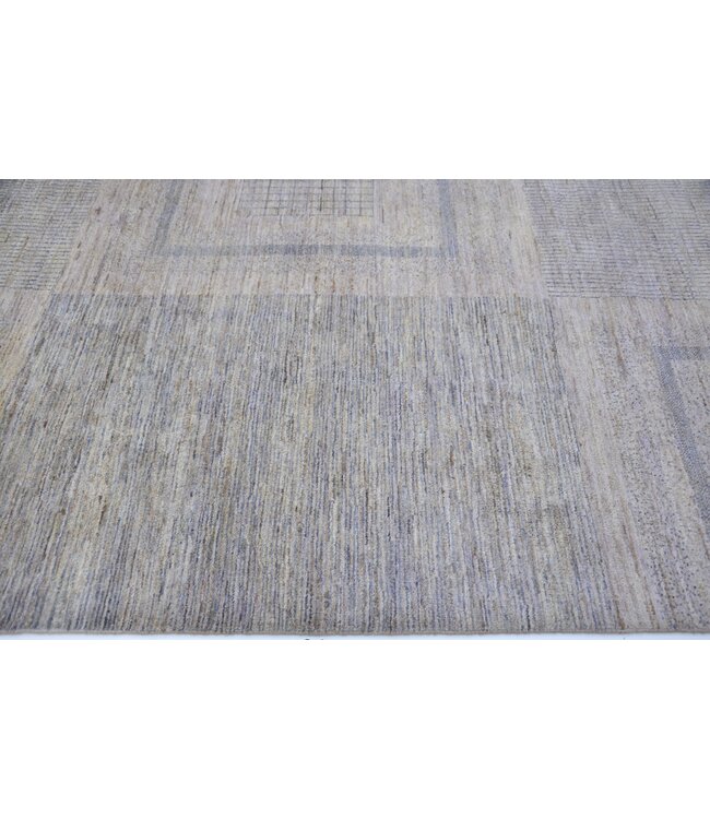 Lucius Rug 310 x 239 cm