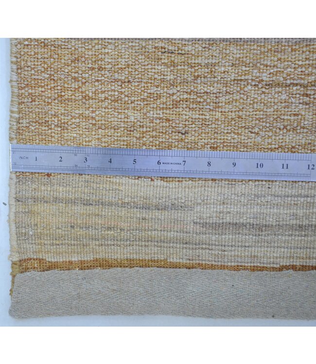 Wood Carved Rug 308 x 237 cm