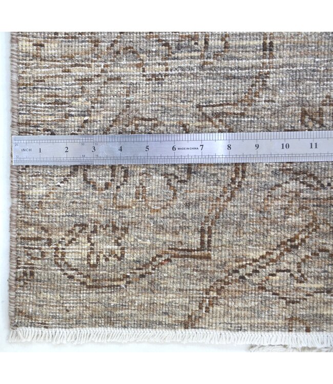 Verblichener Perserteppich 281 x 236 cm