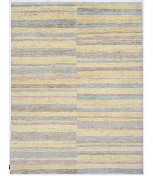 Line Patterned Rug 304 x 235 cm