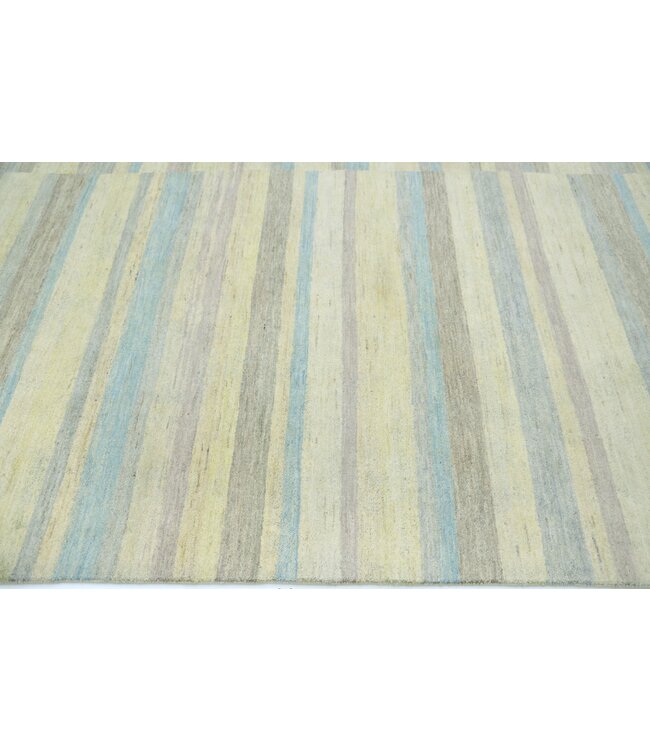Line Patterned Rug 304 x 235 cm