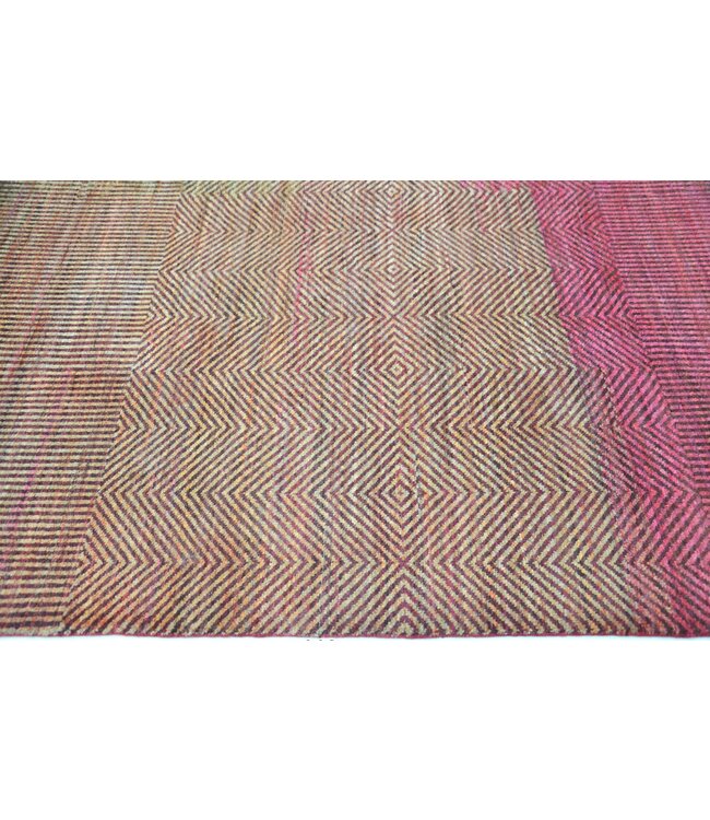 Scharlachroter Teppich 306 x 235 cm