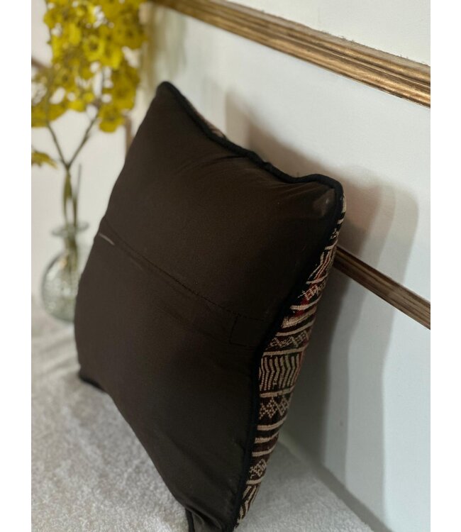 kilim cushion cover  vintage  ca 40x40  cm with filling