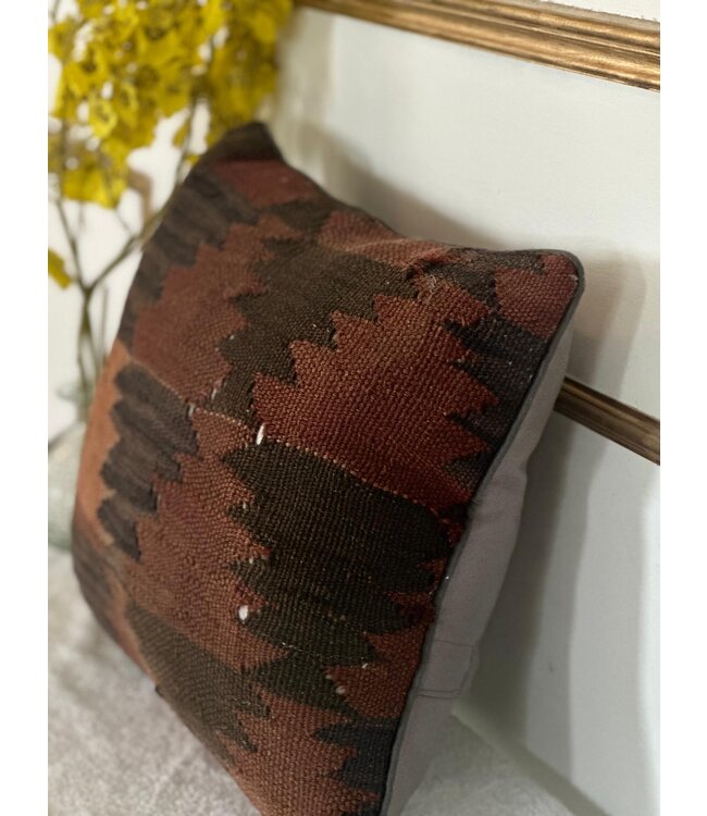 kelim kussens  vintage ca 45x45 cm met vulling