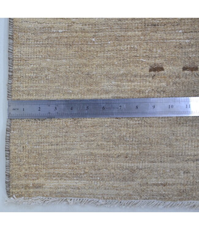 Creme Dotted Rug 257 x 164 cm