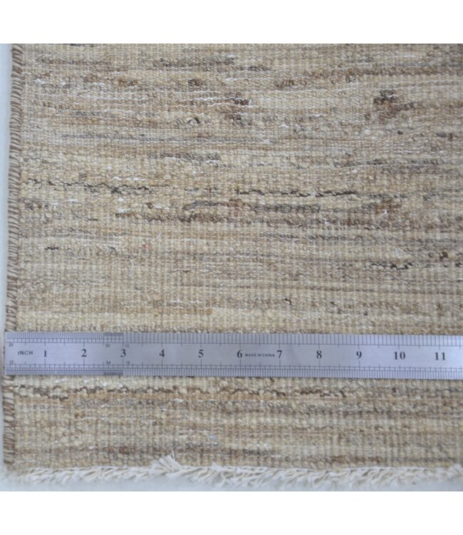 Creme Dotted Rug 261 x 158 cm