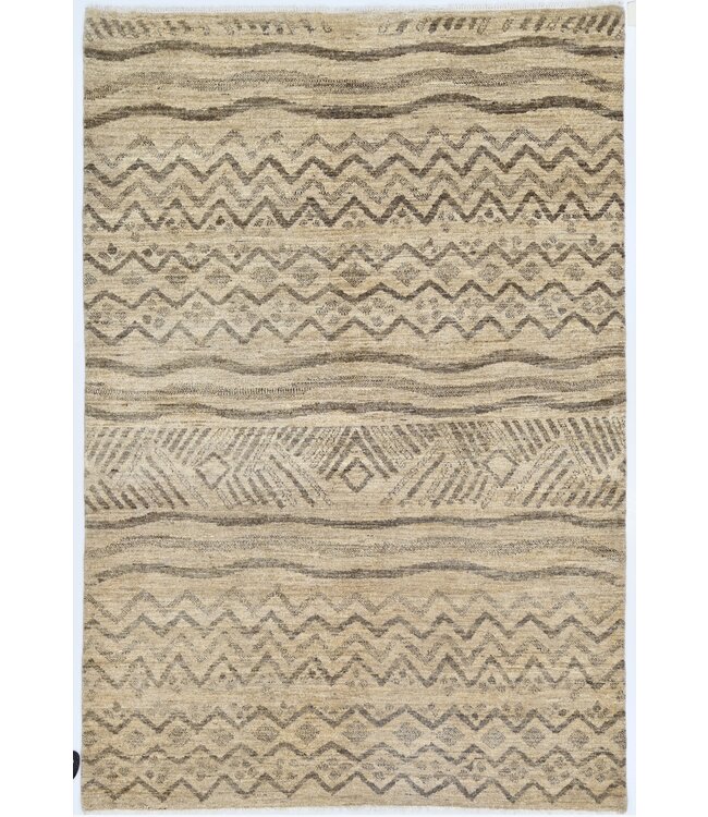 Zigzag Abstract Rug 194 x 132 cm