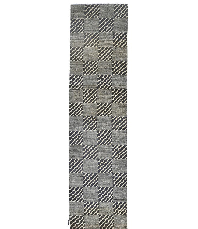 Shepperd Check Chess Rug 367 x 079 cm