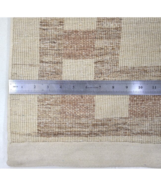 Creme Earth Square Rug 158 x 093 cm