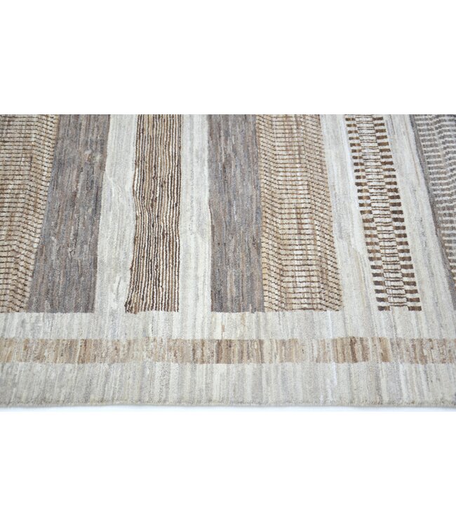 Brown Geometric Rug 185 x 117 cm