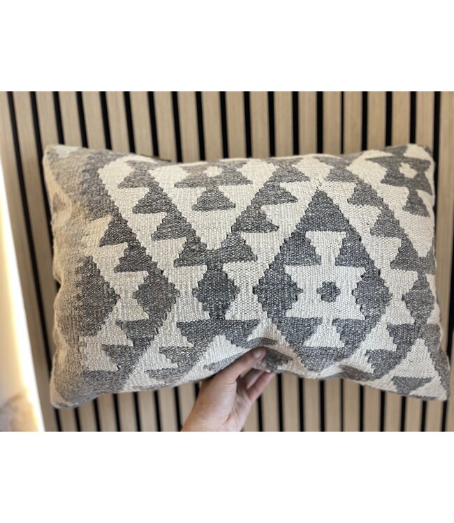 1x natural kelim kissens traditionell ca 60x40 cm mit Füllung