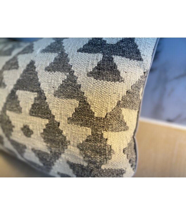 1x natural  kilim cushion cover traditional ca 60x40 cm with filling