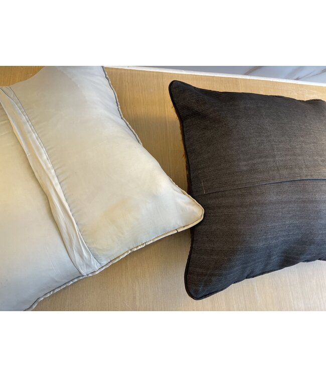 kelim kussens vintage ca 45x45 cm met vulling