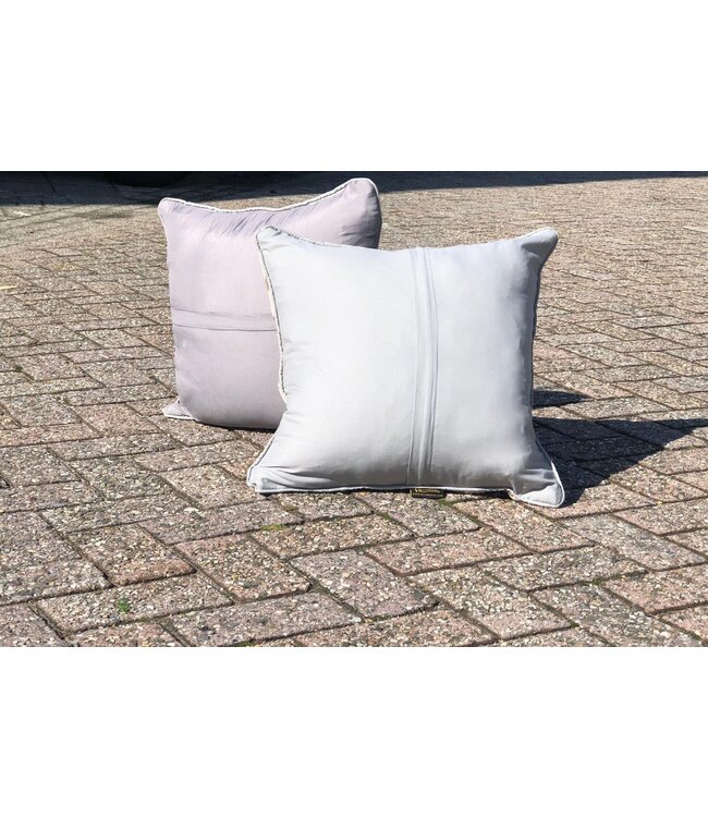 2x kelim kussens traditioneel kilim ca 45x45  cm met vulling