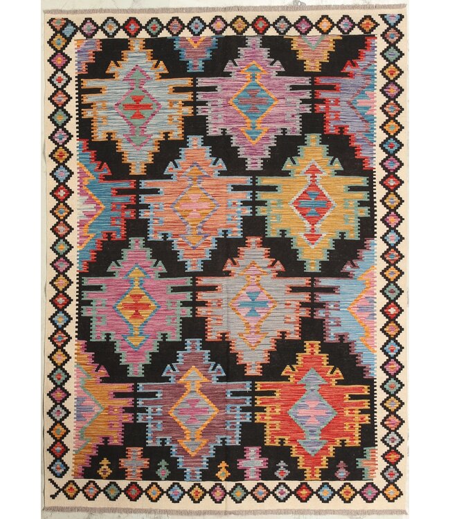 Naila kelim Handgeweven  247x176 cmTraditional Kelim Tapijt Wol