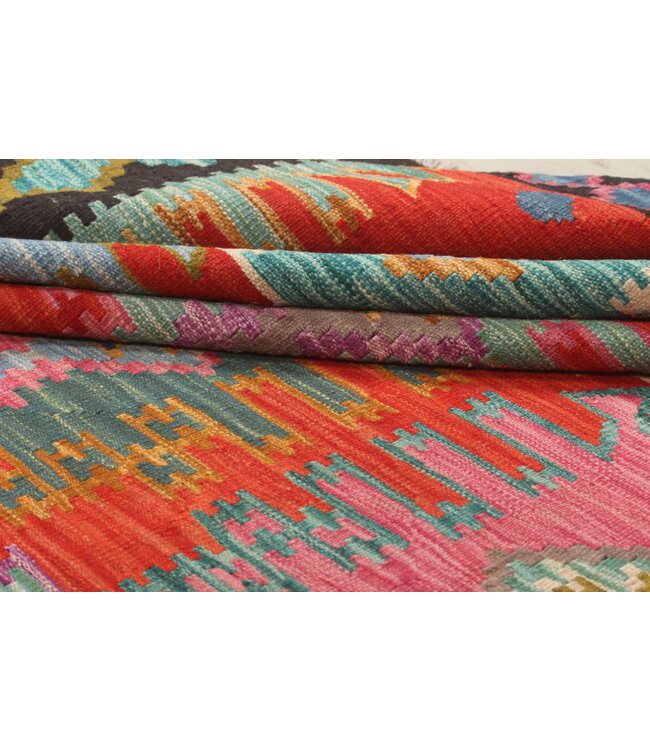 Naila kelim Handgeweven  294x200 cm  Traditional Kelim Tapijt Wol