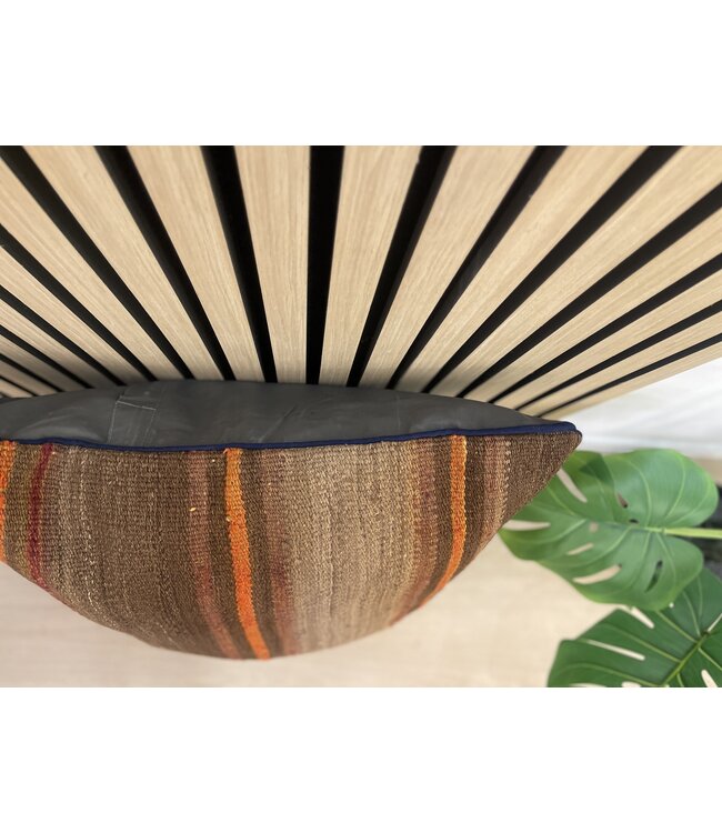 Kelim kussens ca 60x60 cm met vulling