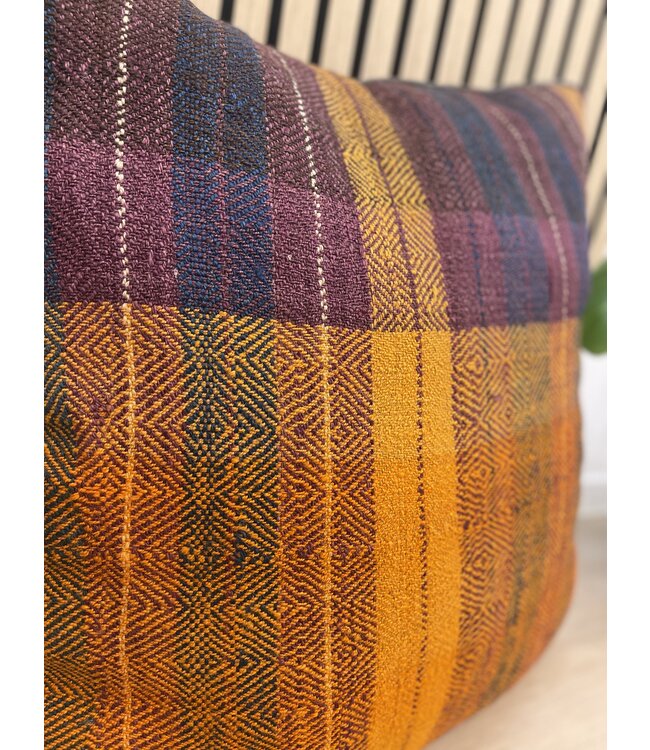 kelim vintage kussens ca 60x60 cm met vulling