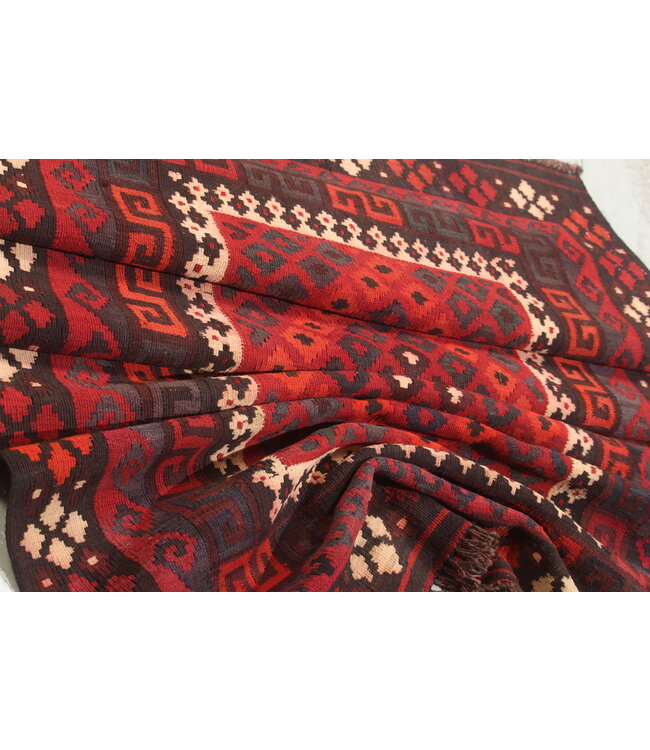 195x105 cm Old style vintage kelim Handwoven Kilim carpet Maimana