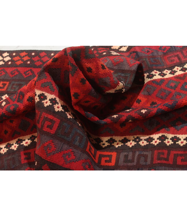 195x105 cm Old style vintage kelim Handwoven Kilim carpet Maimana