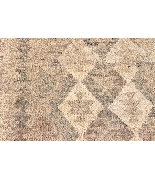 194x147 cm Handwoven Natural  Wool Kelim Area Rug