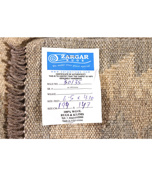 194x147 cm Handwoven Natural  Wool Kelim Area Rug