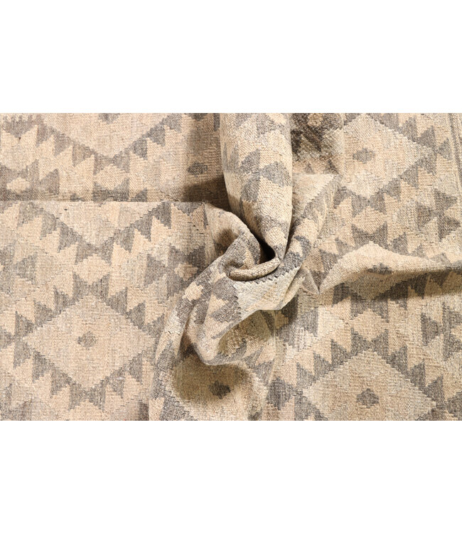 212x141 cm Handwoven Natural  Wool Kelim Area Rug