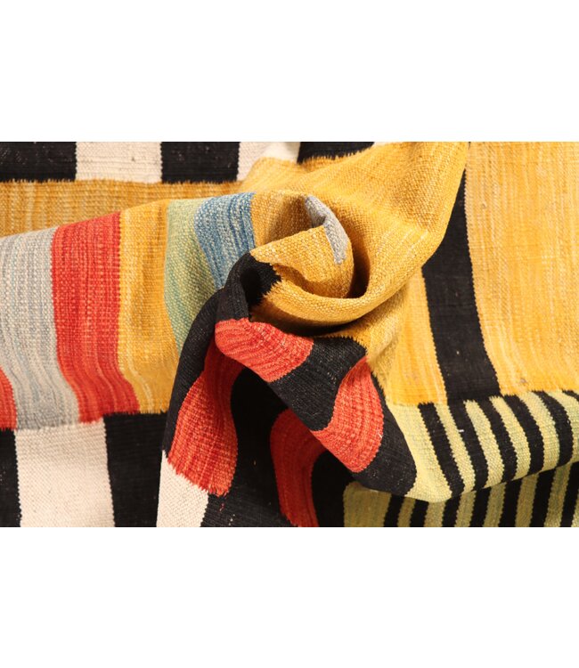 186x119 cm Handwoven Modern Red Wool Kilim Rug