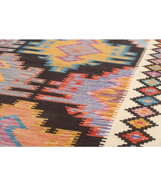 Naila kelim Handgeweven   248x174 cm Traditional Kelim Tapijt Wol