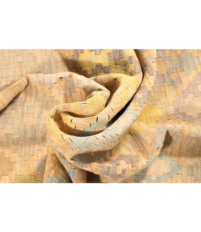 172x120 cm Handwoven Traditional Kelim Area Rug Wool Carpet