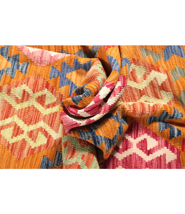 175x126 cm Handwoven Traditional Kelim Area Rug Wool Carpet