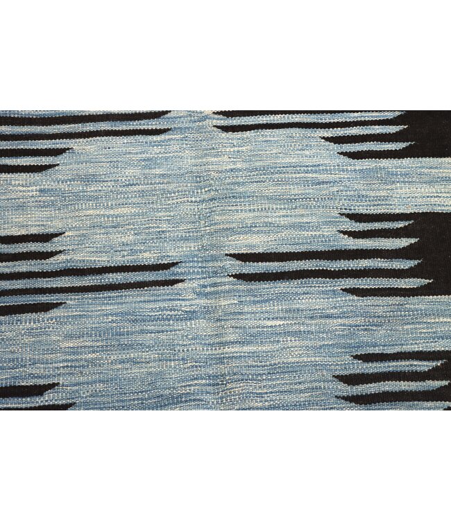 202x154cm Handwoven Modern Red Wool Kilim Rug