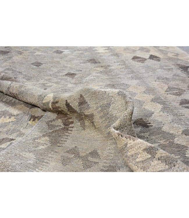 252x163 cm Handwoven Natural  Wool Kelim Area Rug