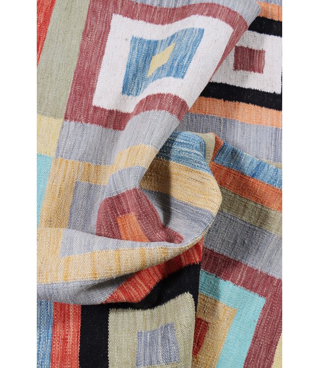 182x122 cm Handwoven Modern Red Wool Kilim Rug