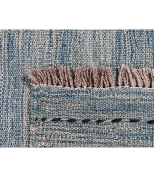 236x183 cm Handwoven Modern Red Wool Kilim Rug