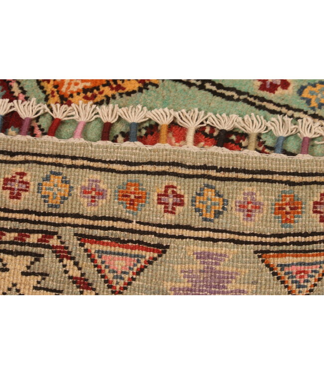 146x104cm Hand-Knotted Wool Kazak Rug – Authentic Oriental Carpet, Traditional Tribal Design, High-Quality Handmade Wool Rug