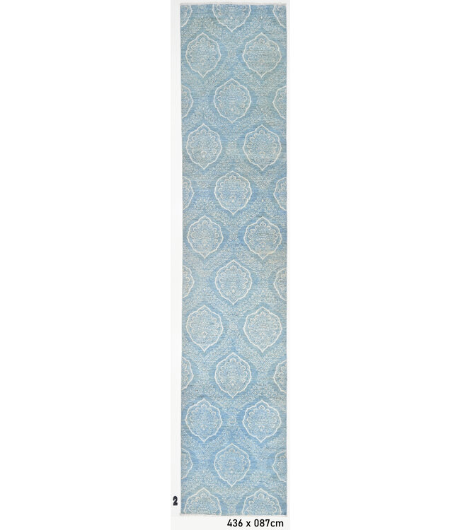 Hand-Knotted Wool Runner Rug – Elegant Blue Medallion Design (436 x 87 cm)