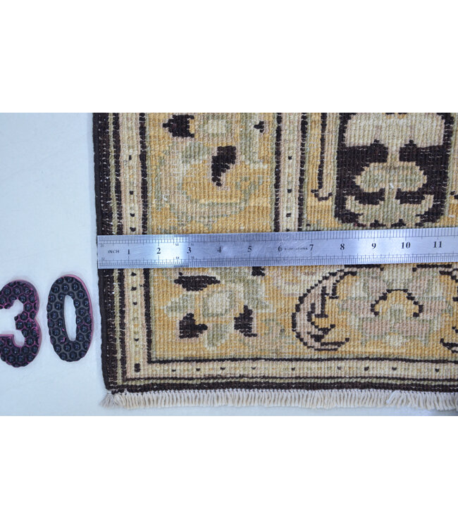 Elegant Black-Beige Hand-knotted Wool Rug with Floral Motif – 176 x 079 cm