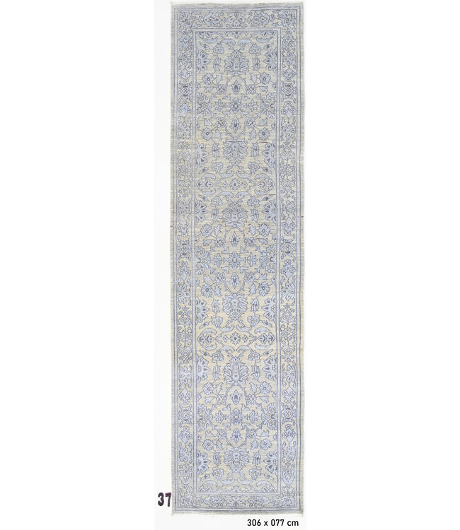 Oriental Runner Rug – Classic Floral Design – 306 x 77 cm – Light Blue & Silver Grey