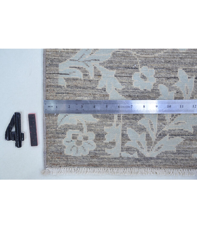 Classic Runner – Floral Design in Neutral Tones – 352 x 76 cm – Hand-Knotted Wool Rug
