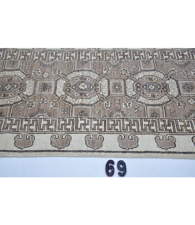 Runner – Hand-Knotted Wool Rug "Khotan" in Sand and Taupe – 229 x 82 cm