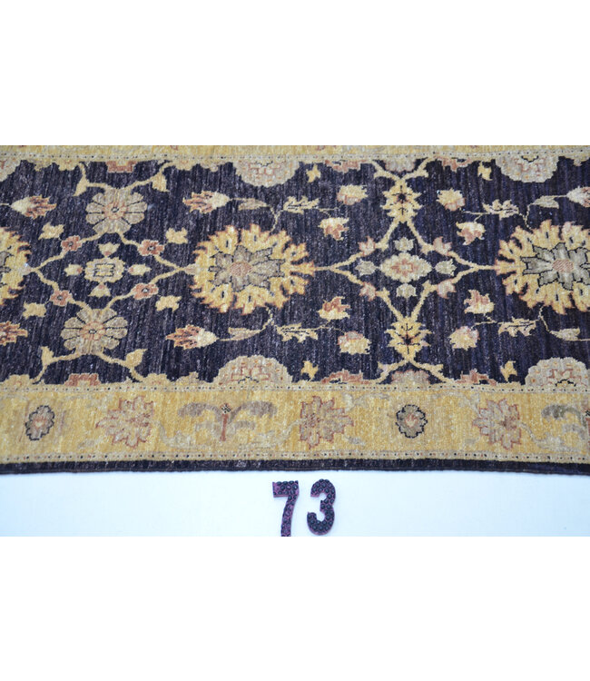 Runner – Hand-Knotted Wool Rug "Ziegler" in Black and Gold – 528 x 75 cm