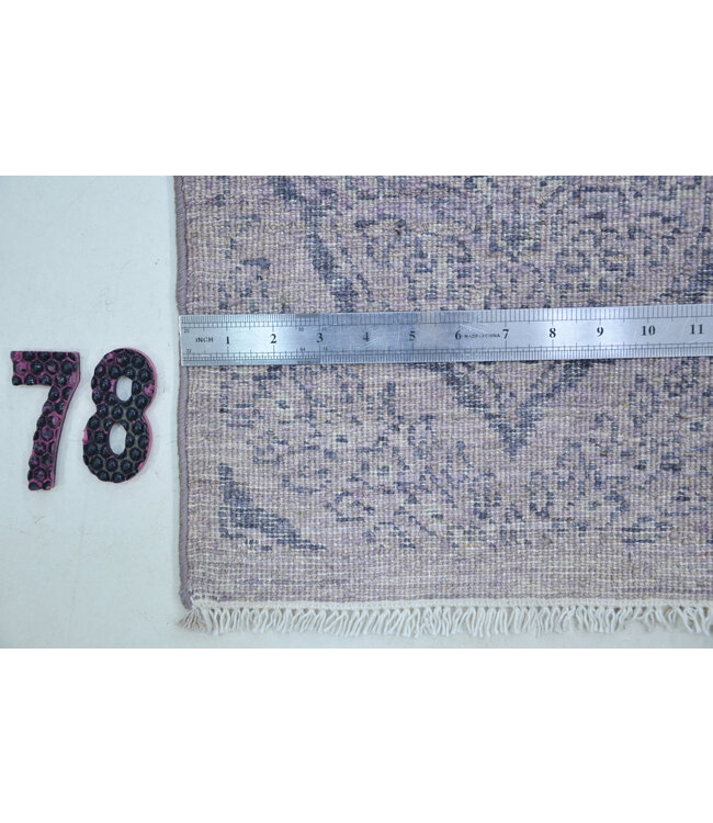 Runner – Hand-Knotted Wool Rug "Vintage Medallion" in Grey/Lilac – 496 x 80 cm