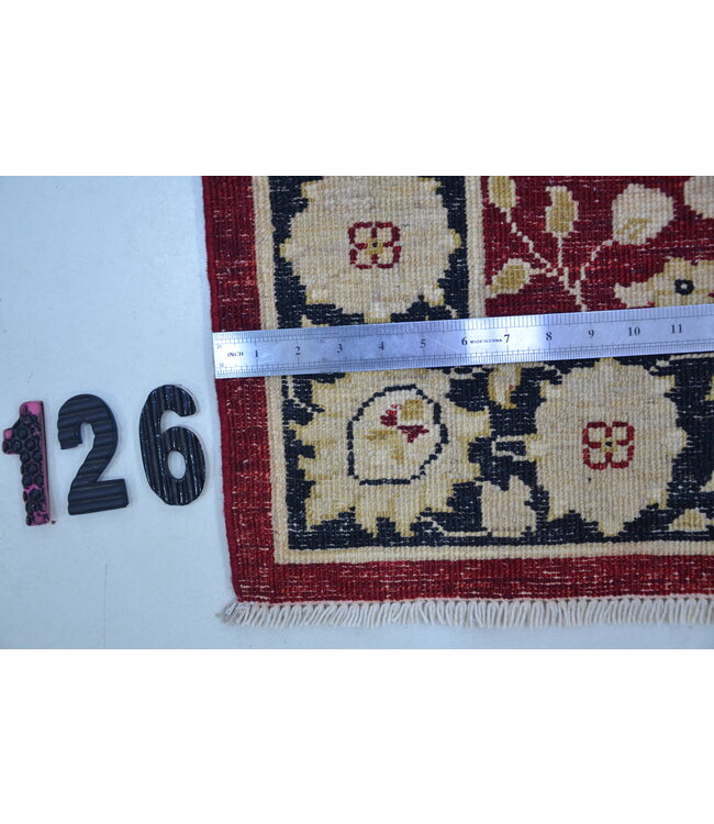 Antikes Rot, Schwarz und Beige Handgeknüpfter Teppich – 440 x 078 cm