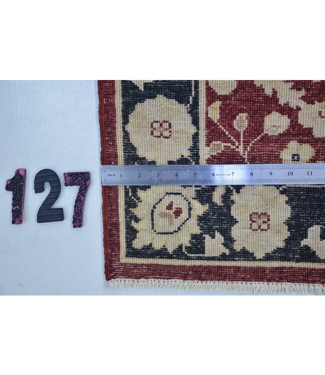 Antieke Rood, Zwart, en Beige Wol Handgeknoopte Tapijt – 413 x 076 cm
