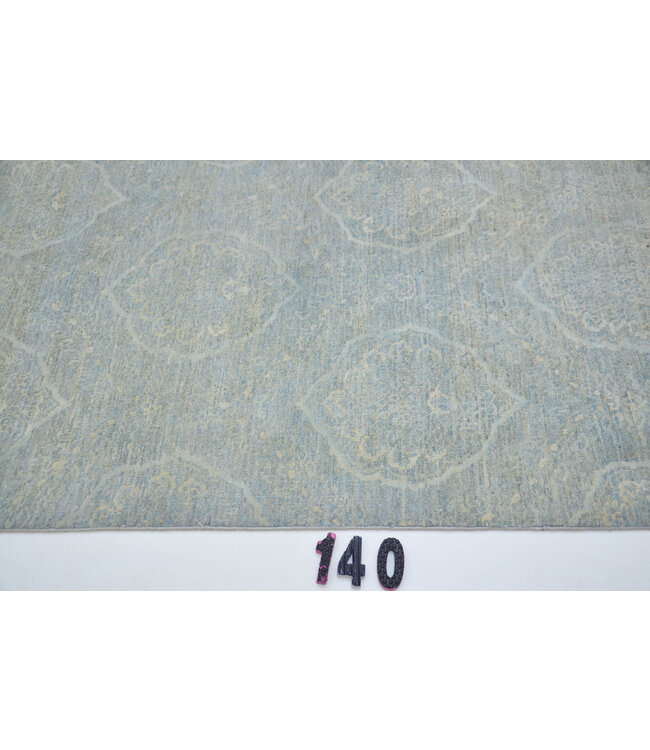 Antieke Grijs en Beige Wol Handgeknoopte Tapijt – 418 x 094 cm